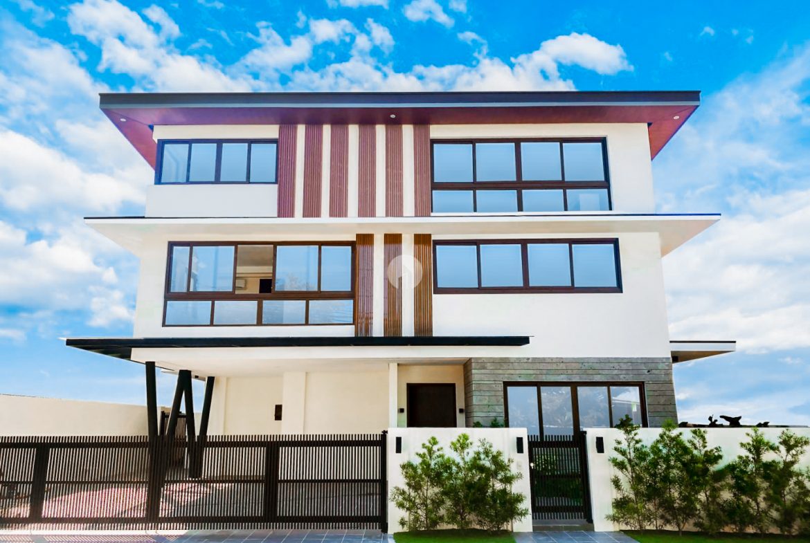 Brand New Modern House and Lot in Ayala Alabang