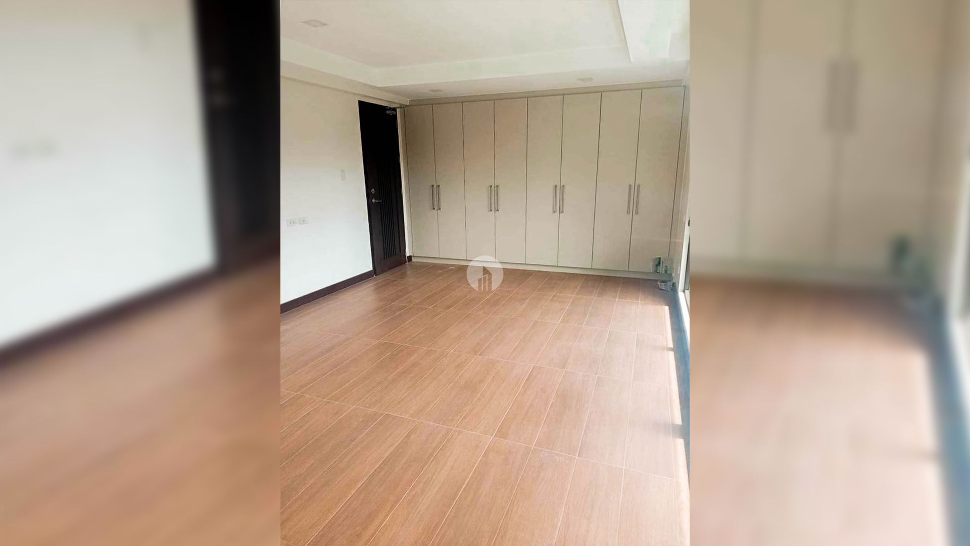 Modern House in Ayala Alabang by Golden Sphere Realty